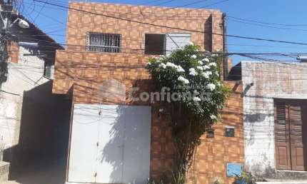 Casa com 3 quartos à venda na Rua Erondina Cavalcante, 68, Floresta, Fortaleza