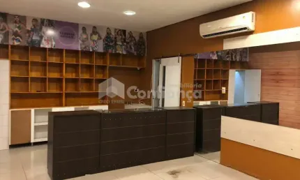 Prédio Comercial e Residencial à Venda no Jardim Guanabara em Fortaleza/CE