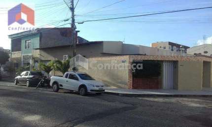 Casa com 4 quartos à venda na Rua Abílio Martins, Parquelândia, Fortaleza