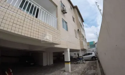 Prédio à venda na Rua Vila Rica, 423, Serrinha, Fortaleza