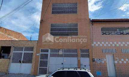 Prédio Residencial à Venda no bairro Jardim Guanabara em Fortakeza/CE