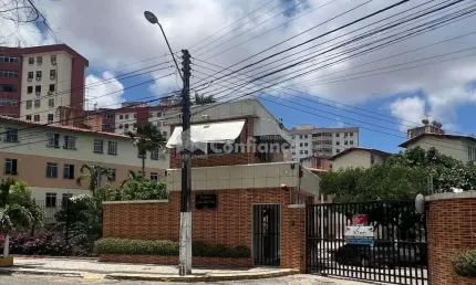 Apartamento com 3 quartos à venda na Rua Antonina do Norte, 194, Monte Castelo, Fortaleza