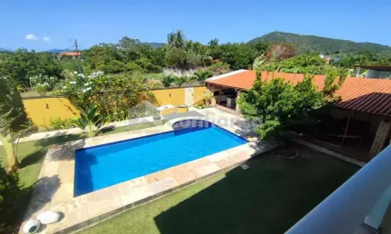 Casa com 5 quartos à venda na Rua Santo Antônio Salgada, 168, Garrote, Caucaia