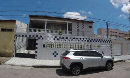 Casa com 6 quartos à venda na Rua Otávio Justa, 131, Parquelândia, Fortaleza