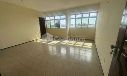 Apartamento com 3 quartos à venda na Rua Queirós Ribeiro, 1034, Montese, Fortaleza