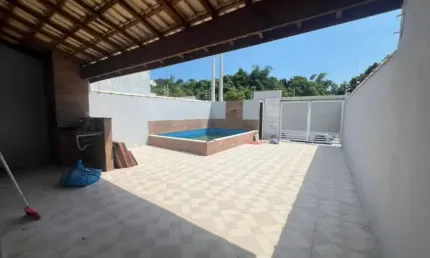 Casa com 2 quartos à venda na Praça Ângelo Guerra, 6701, Jardim Grandesp, Itanhaém