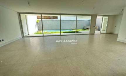 113868 Condominio fechado 450m² 4 suítes com 4 vagas