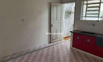 Casa com 2 quartos para alugar na Avenida Leôncio de Magalhães, Jardim São Paulo (Zona Norte), São Paulo