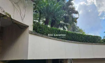 120585 lindíssima casa no condomínio fechado La Villette