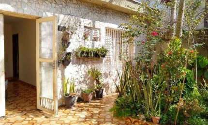 Casa terréa com 4 quartos com edicula para vender no Carrão