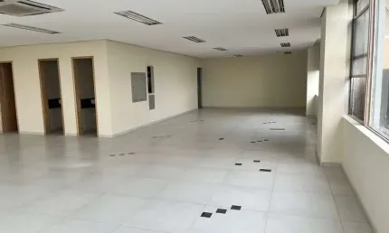 Sala comercial com 3 salas para alugar na Praça Dom José Gaspar, 134, República, São Paulo