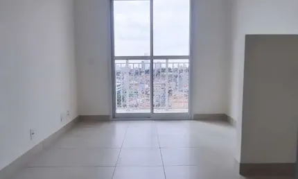 Apartamento com 2 quartos a 800m da estação oratório