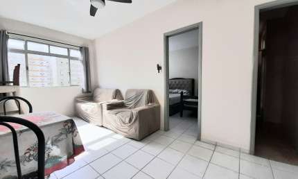 ALUGO APARTAMENTO COM 1 DOR/SALA AMPLA/COZINHA/LAVANDERIA/BANHEIRO/1 VAGA/ITARARÉ