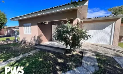 CASA COM 03 DORMITÓRIOS PRÓXIMO AO MAR EM NOVA TRAMANDAÍ