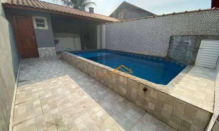 Casa com 2 dormitórios à venda, 69 m² por R$ 320.000 - Mongaguá/SP