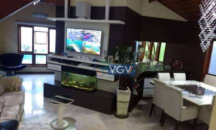 Sobrado com 4 dormitórios à venda, 130 m² por R$ 2.500.000,00 - Cidade Vargas - São Paulo/SP