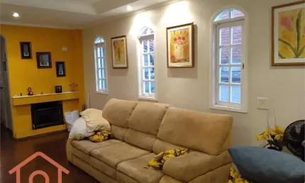 Sobrado com 3 dormitórios à venda, 188 m² por R$ 690.000,00 - Jardim Prudência - São Paulo/SP