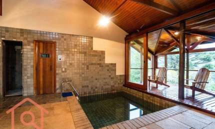 Sobrado à venda, 300 m² por R$ 3.200.000,00 - Abernéssia - Campos do Jordão/SP