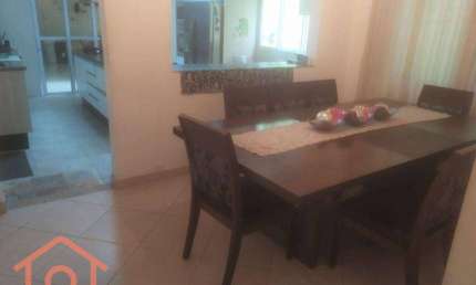 Sobrado com 4 dormitórios à venda, 240 m² por R$ 790.000,00 - Cupecê - São Paulo/SP