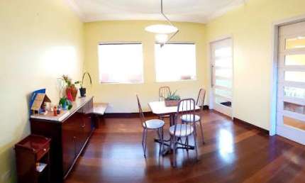 Casa com 3 dormitórios à venda, 220 m² por R$ 940.000,00 - Americanópolis - São Paulo/SP