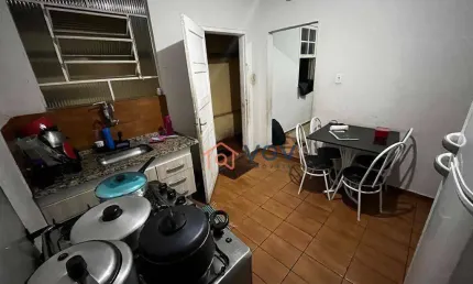 Casa com 2 dormitórios à venda, 200 m² por R$ 569.000,00 - Cidade Domitila - São Paulo/SP