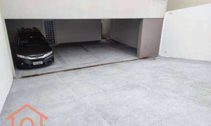 Casa com 3 dormitórios para alugar, 67 m² por R$ 2.500,00 - Cidade Vargas - São Paulo/SP