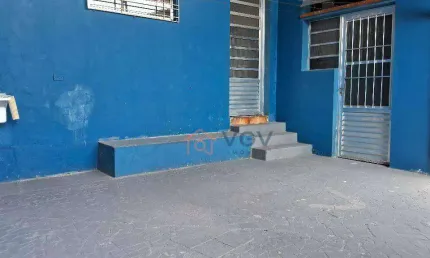 Casa 1 quarto, cozinha, banheiro, quintal - Jardim Miriam