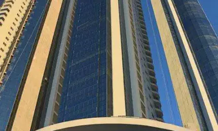 Apartamento para Locação em Balneário Camboriú, Centro, 4 suítes, 4 vagas