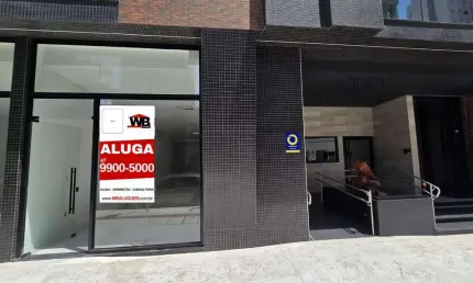 Ponto Comercial para Locação em Balneário Camboriú, Centro, 2 banheiros, 2 vagas