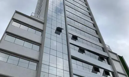 Sala Comercial para Locação em Balneário Camboriú, Pioneiros, 1 banheiro, 1 vaga
