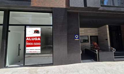 Ponto Comercial para Locação em Balneário Camboriú, Centro, 2 banheiros, 2 vagas
