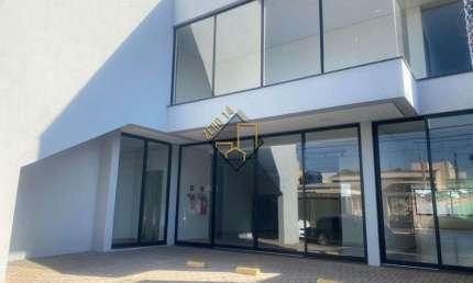 Casa com 5 quartos para alugar no Centro, Bauru 
