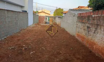 Terreno à venda no Jardim Vânia Maria, Bauru 