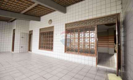 Casa com 3 quartos à venda na Rua Anísio de Souza, 2549, Lagoa Nova, Natal