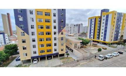 Vendo Esse Encantador Apê na Lagoa Nova com 3 Quartos sendo 1 suíte' no condomínio Residencial Parque das Serras.