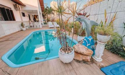 Linda casa de Esquina em Capim Macio com 4 suítes - De frente ao Parque Ecológico