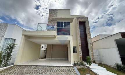 Casa no Condomínio Central Park I, com 176m2,  3 Quartos, sendo 1 suíte e 2 semi-suítes,  Parque das Nações