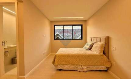 'Casa Duplex de Alto Padrão no Condomínio ALPHAVILLE'
