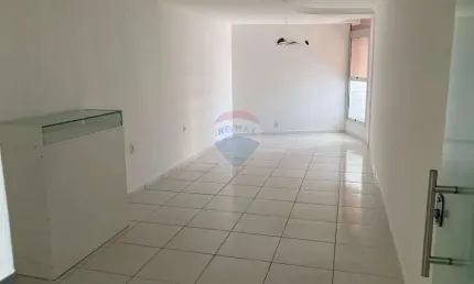 SALA 210 PARA LOCAÇÃO COMERCIAL 24m²/ NO PONTA NEGRA CENTER