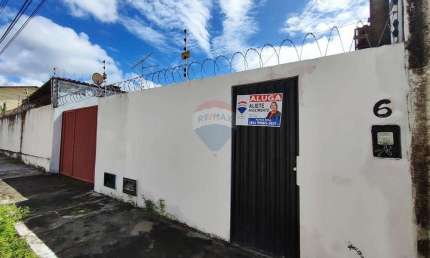 KitNet em Nova Parnamim próximo ao colégio Salesiano