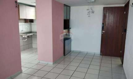 Alugo Apartamento com  2/4 em Ponta Negra (Oportunidade)
