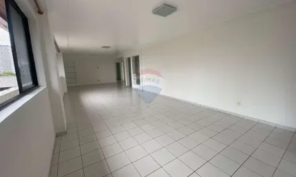Apartamento a venda no condomínio monte sinai, com 245m2 e 5 suítes, em petrópolis