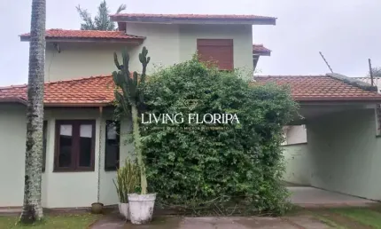 Casa com 3 quartos à venda na Rua Jardim dos Eucaliptos, 639, Campeche, Florianópolis por R$ 1.690.000