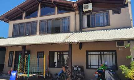 Casa com 5 quartos à venda na Rua Professor Emanoel Paulo Peluso, 288, Campeche, Florianópolis por R$ 2.439.000
