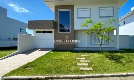 Casa em condomínio fechado com 4 quartos à venda na Rua Camarinhas, 211, Campeche, Florianópolis por R$ 2.550.000