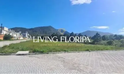 Terreno à venda na Rua Ipê da Praia, 17, Ribeirão da Ilha, Florianópolis por R$ 800.000