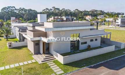 Casa em condomínio fechado com 4 quartos à venda na Avenida Red Park, 980, São João do Rio Vermelho, Florianópolis por R$ 1.485.000