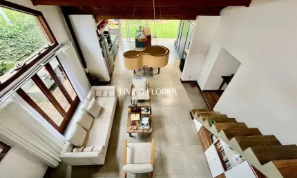 Casa com 3 quartos à venda na Servidão Sodré, 157, Lagoa da Conceição, Florianópolis por R$ 2.100.000