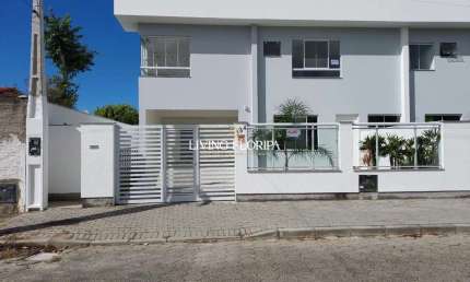 Casa com 3 quartos à venda na Rua Quatorze Bis, 184, Carianos, Florianópolis por R$ 980.000