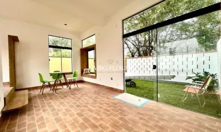 Casa com 2 quartos à venda na Servidão Garapuvu do Sul, 393, Morro das Pedras, Florianópolis por R$ 940.000